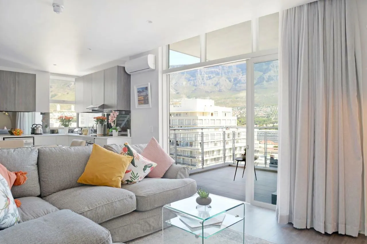 Naomi By Stay Amazing Cape Town Daire